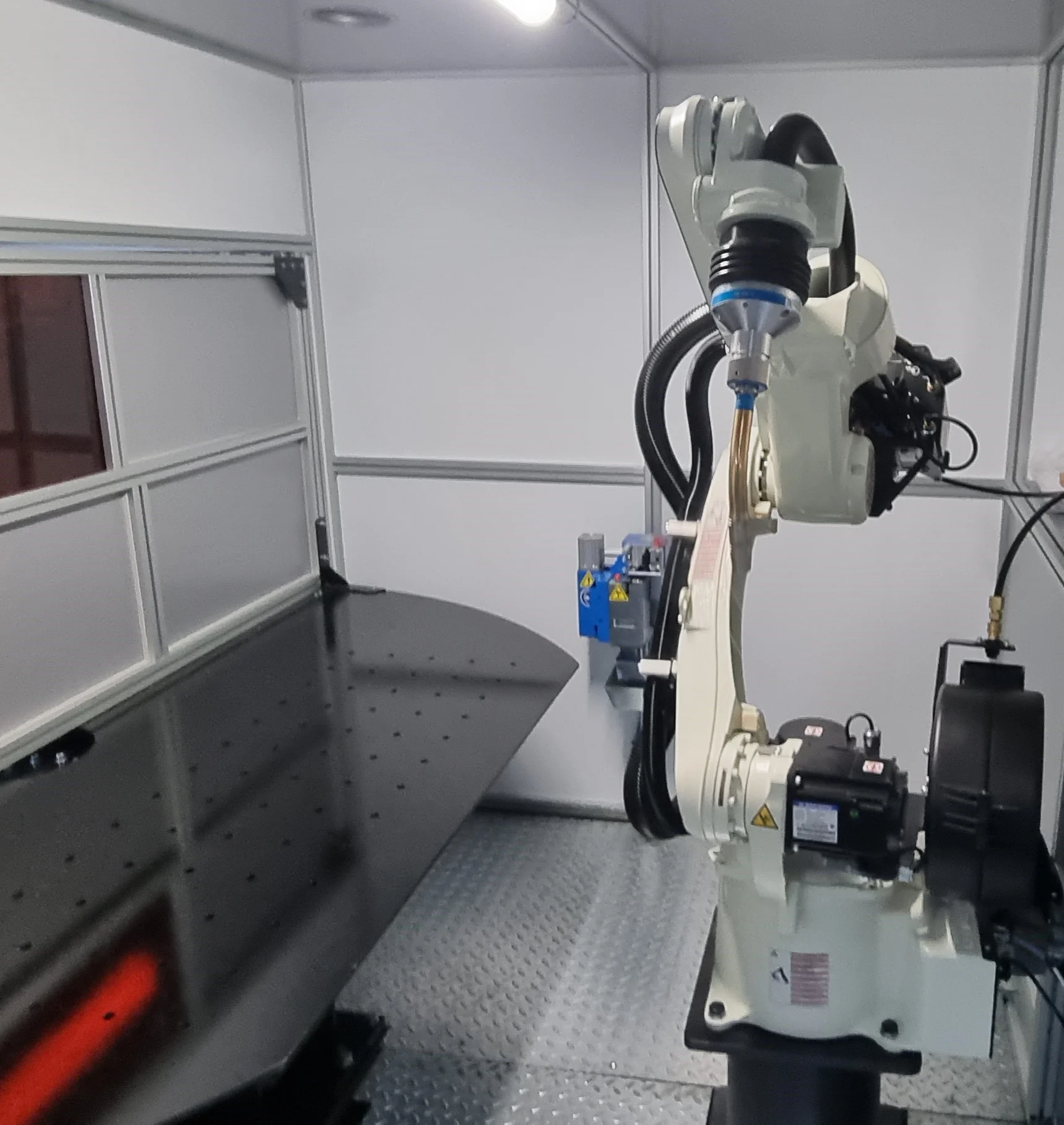 Bras robot Kawasaki