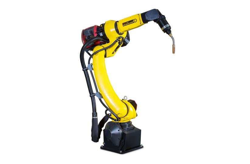 Robot Fanuc industriel articulé pour la soudure à l'arc de haute précision.